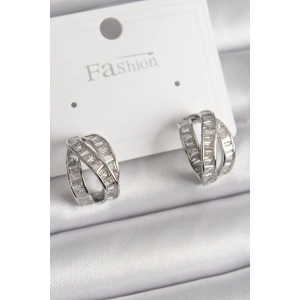 BFS Pirinç Gümüş Renk Zirkon Taşlı Düğüm Halka Model Kadın Küpe