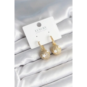 BFS Top Yıldız Model Zirkon Taşlı Kadın Küpe