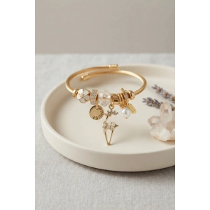 Mey İthalat® Geyik Model Gold Renk Beyaz Charmlı Bileklik