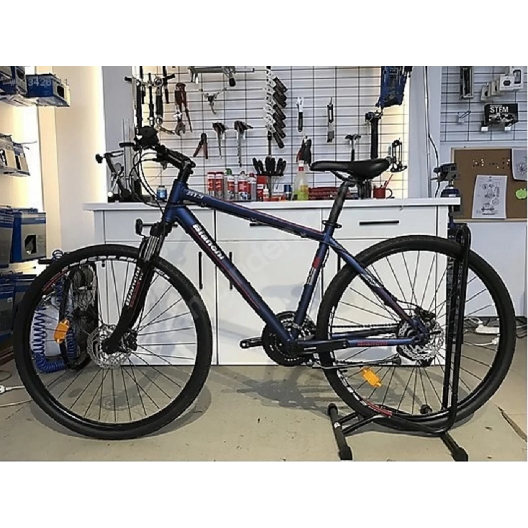 Bianchi Touring 513 HD Fren 21 Vites 28 Jant Şehir Bisikleti Derin Mavi Kırmızı 46 Kadro