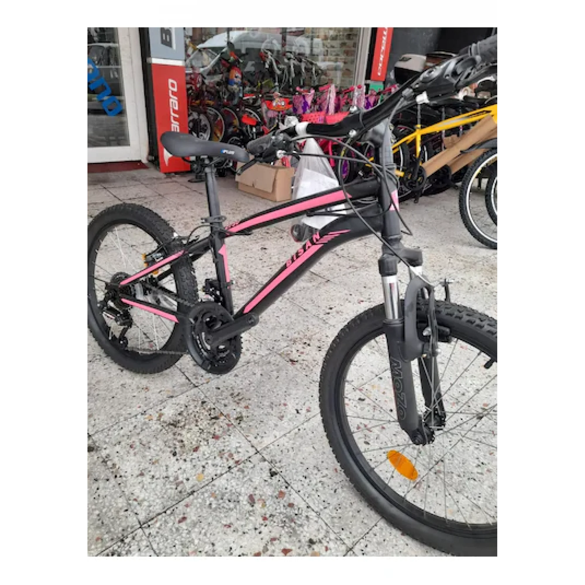 Bisan KDS 2750 V Fren 21 Vites 20 Jant Çocuk Bisikleti Siyah Pembe