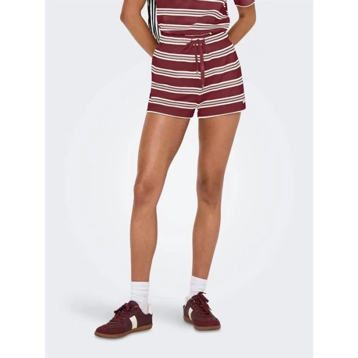 15351928 Beli İp Bağlamalı Kadın Penye Short Bordo