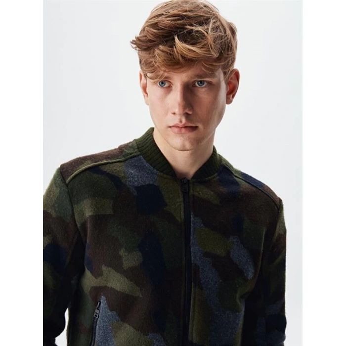 Dazoko Kamuflaj Desenli Fermuarlı Erkek Mont