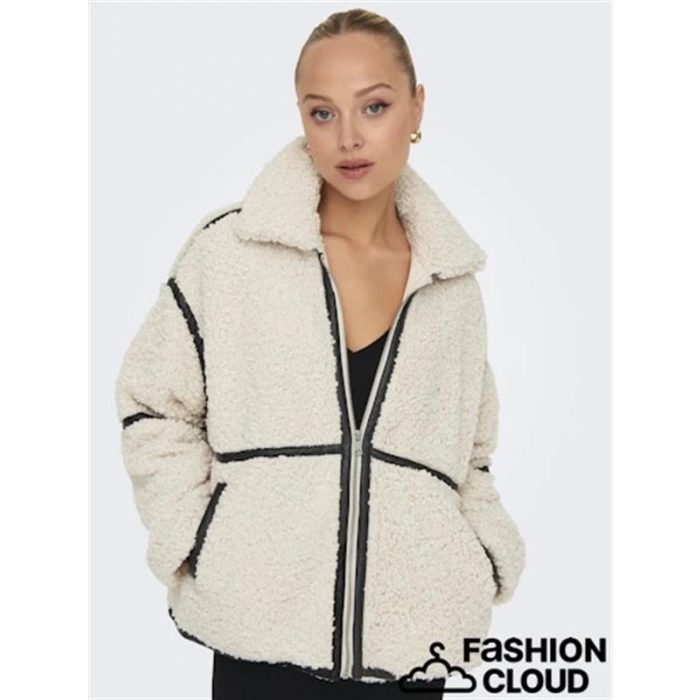 Deri Detaylı Oversize Kadın Ceket