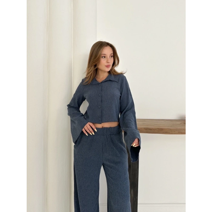 Gömlek yaka kaplama düğmeli takım lacivert st265866