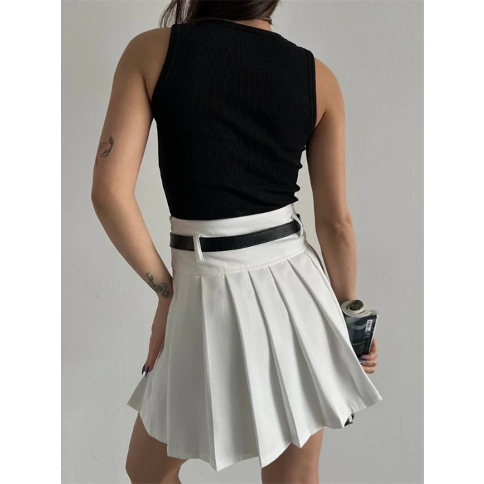 Kalp nakışlı atlet