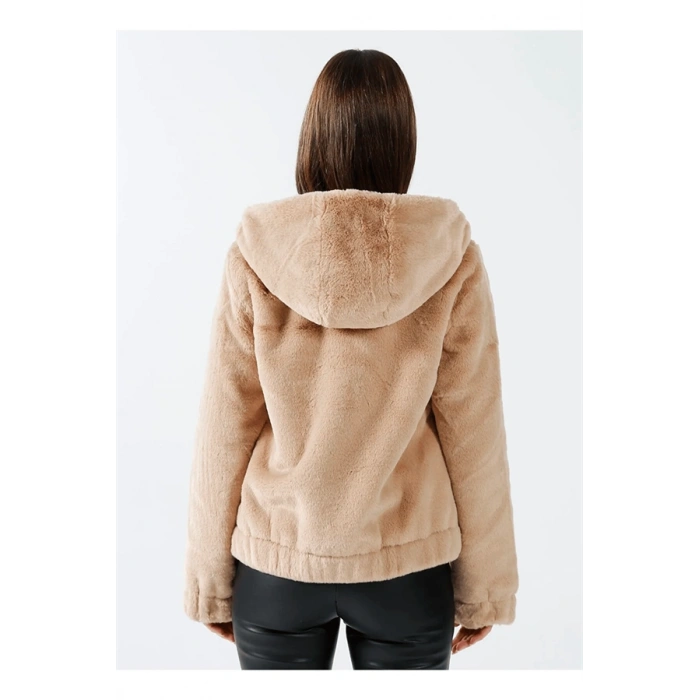 Kürklü Kapüşonlu Mont