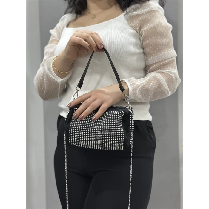 Taşlı siyah cilt çanta