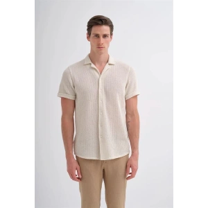 2002 Örme Apaş Yaka Kısa Kolle Erkek Gömlek Ekru