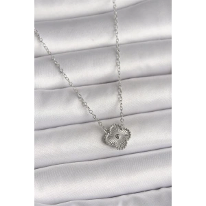 316L Çelik Gümüş Renk İşleme Detaylı Yonca Model Kadın Kolye