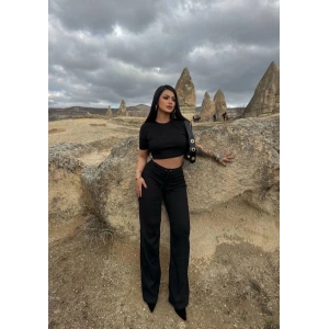 Bol paça pantolonlu alt üst takım