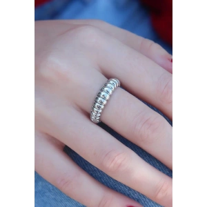 Gümüş Renk Sarmal Model Kadın Yüzük