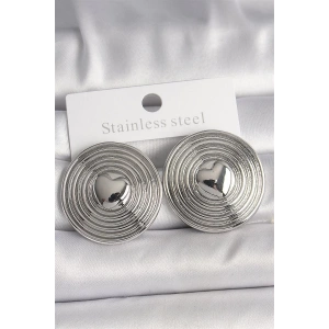 Pirinç Gümüş Renk Kalp İşlemeli Daire Plaka Model Kadın Küpe