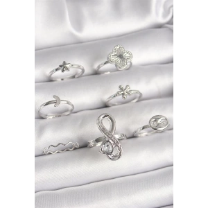 Pirinç Gümüş Renk Yonca Figür Sonsuzluk Zirkon Taşlı Kalp Detay Kadın Yüzük Kombini