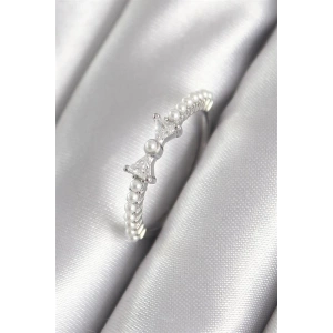 Pirinç Gümüş Renk Zirkon Taşlı Kurdele Model İnci Detay Kadın Yüzük