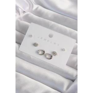 Pirinç Gümüş Renk Zirkon Taşlı Yaprak Model Küpe Seti