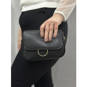 Siyah cilt mossi çanta