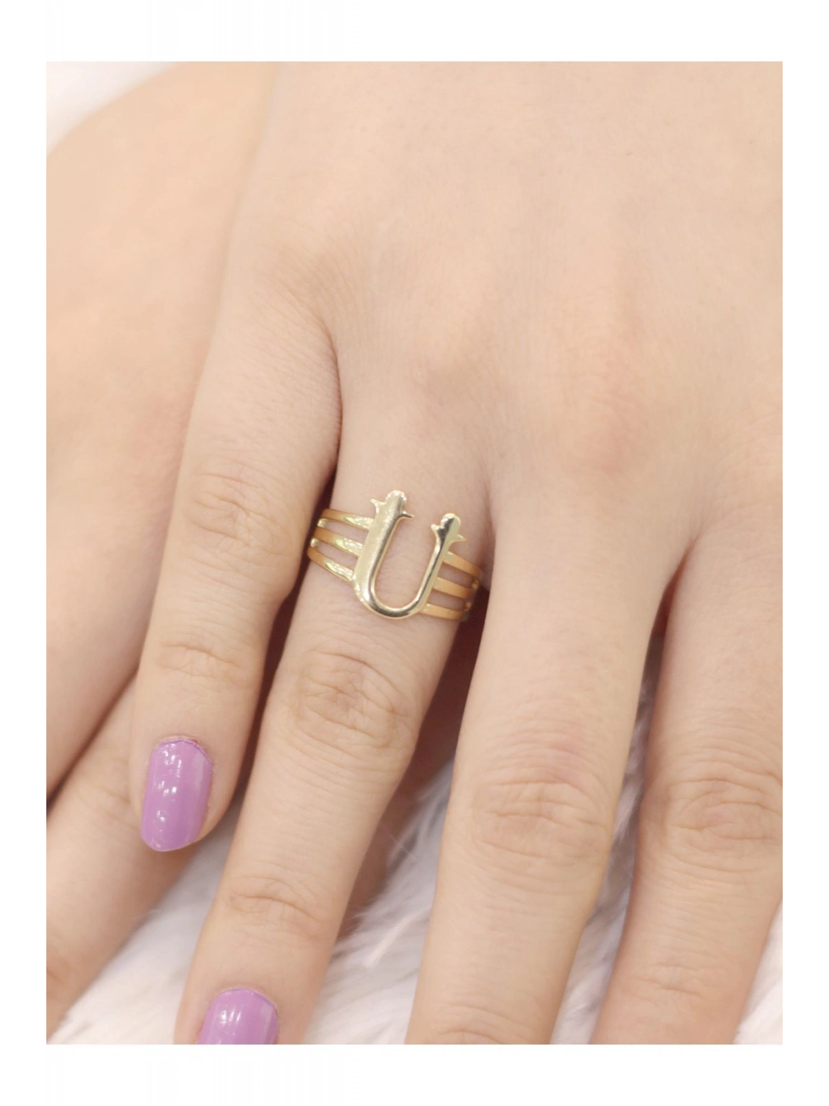 14 Ayar Altın Kaburga Ü Harfli Yüzük