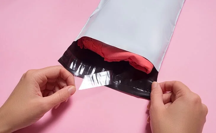 Taşımacılıkta Pratik ve Çevre Dostu Bir Çözüm: Kargo Poşetleri