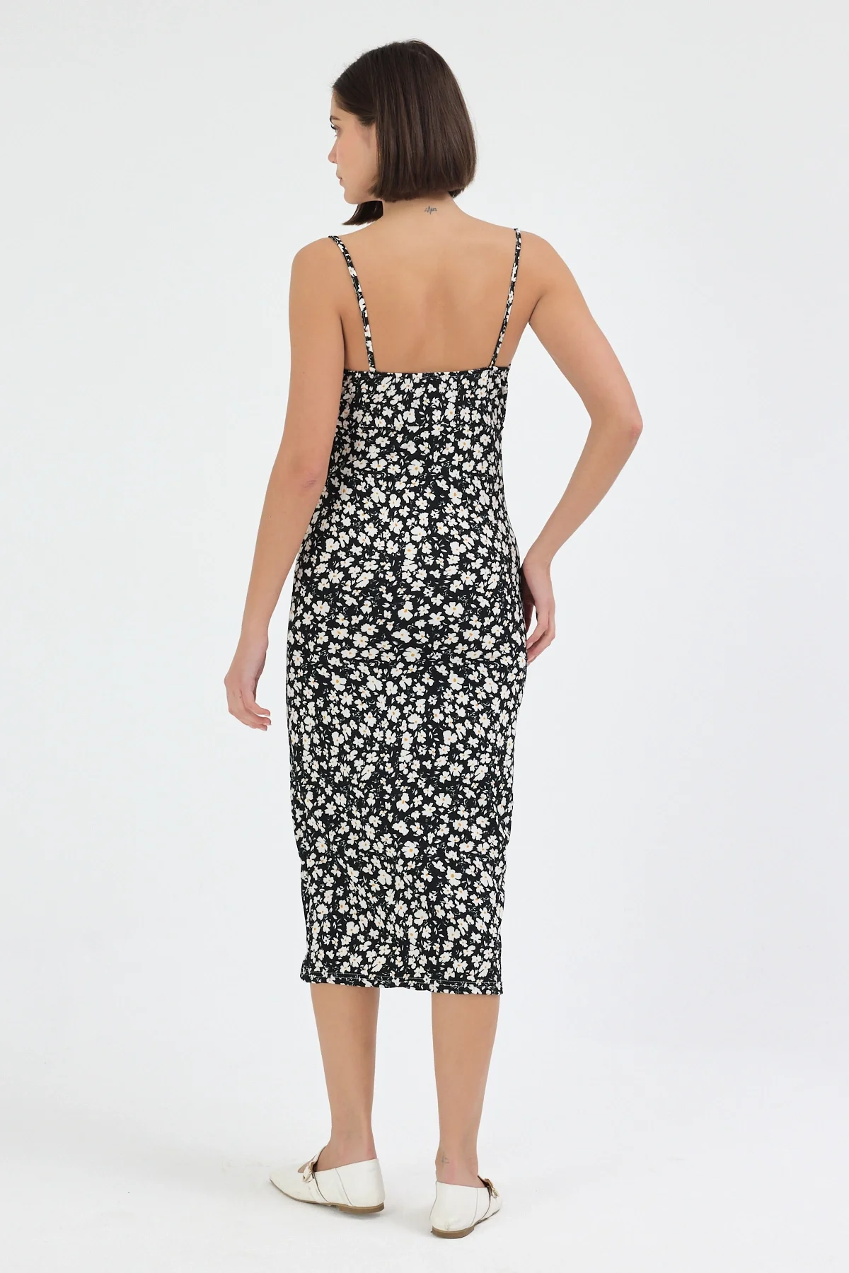 Kadın Siyah Çiçekli Kadın Yırtmaçlı Elbise