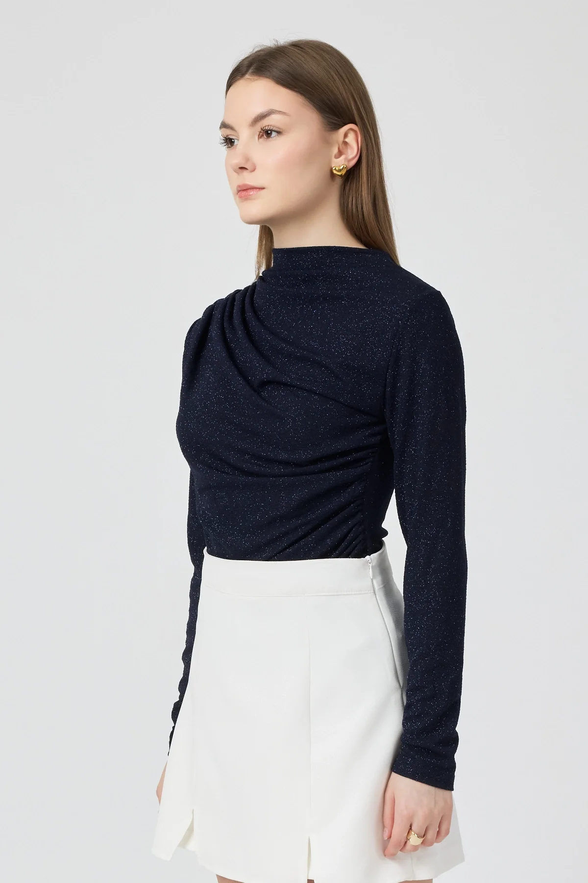 Kadın Büzgü Detaylı Uzun Kol Sandy Simli Siyah Bluz