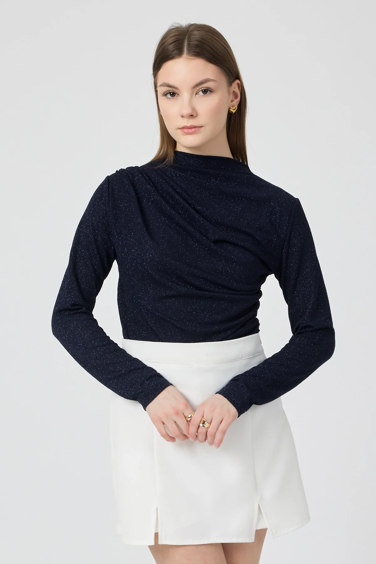 Kadın Büzgü Detaylı Uzun Kol Sandy Simli Siyah Bluz