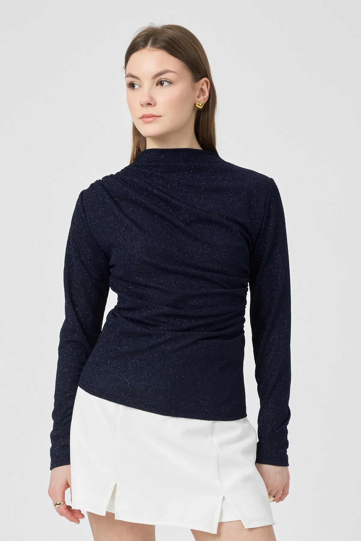 Kadın Büzgü Detaylı Uzun Kol Sandy Simli Siyah Bluz