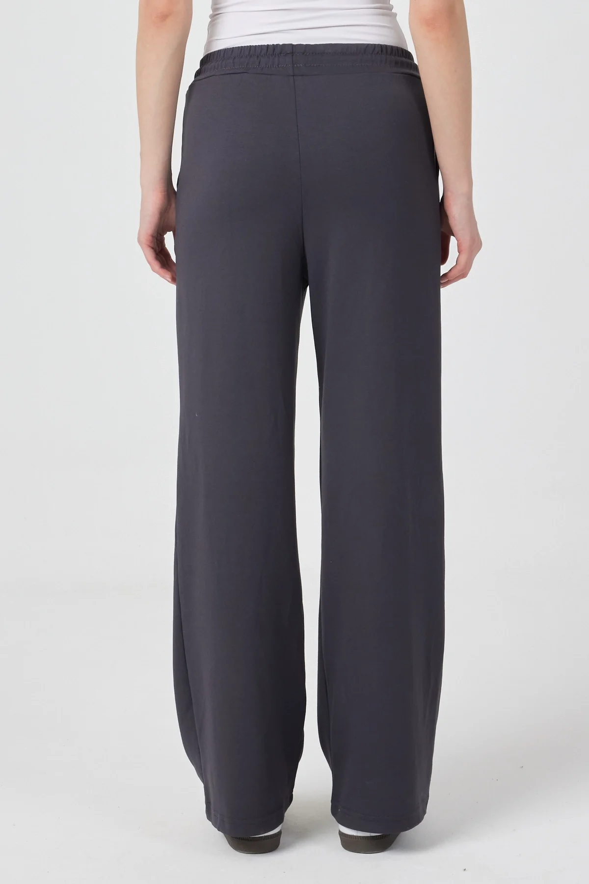 Modal Kumaş Beli Lastikli Füme Eşofman Altı