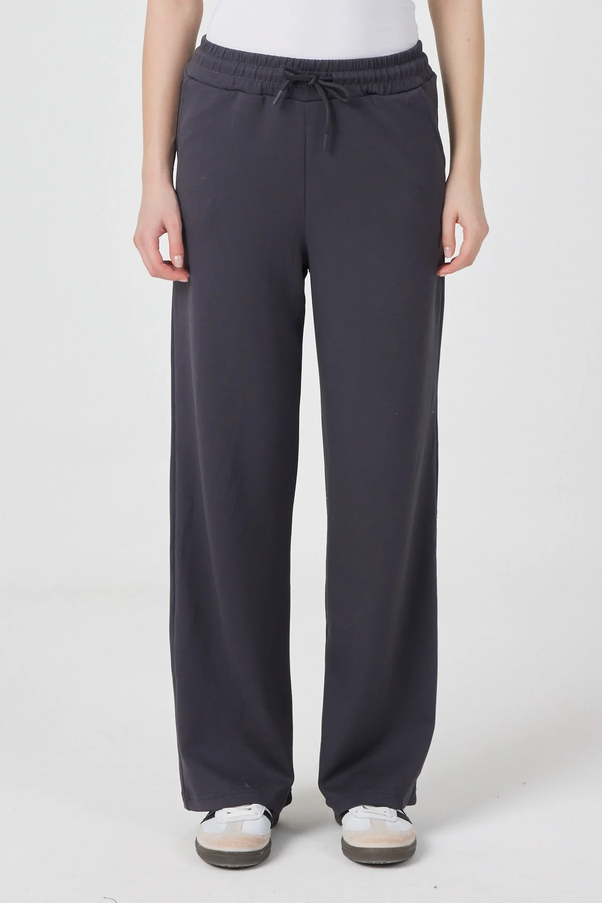 Modal Kumaş Beli Lastikli Füme Eşofman Altı