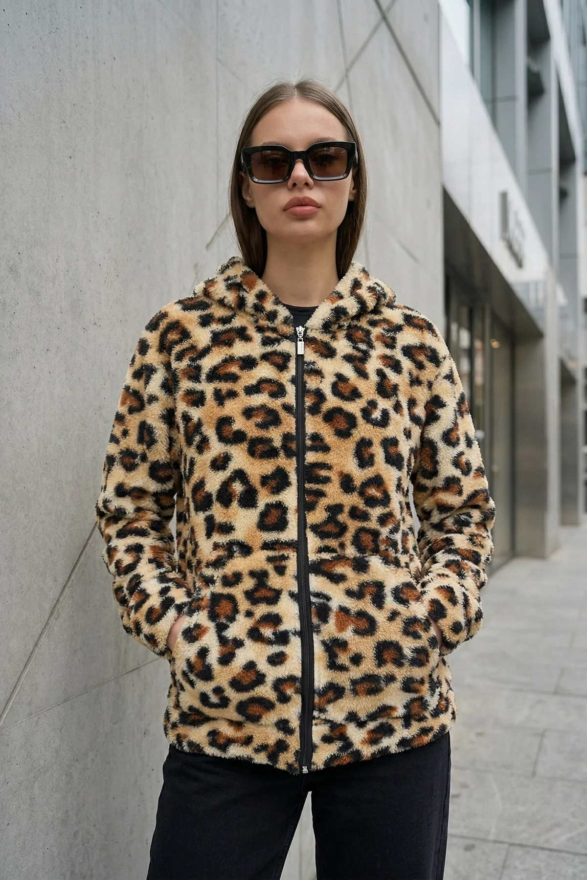 Kadın Kapüşonlu Fermuarlı Welsoft Yumuşak Kumaş Leopar Desenli Peluş Polar