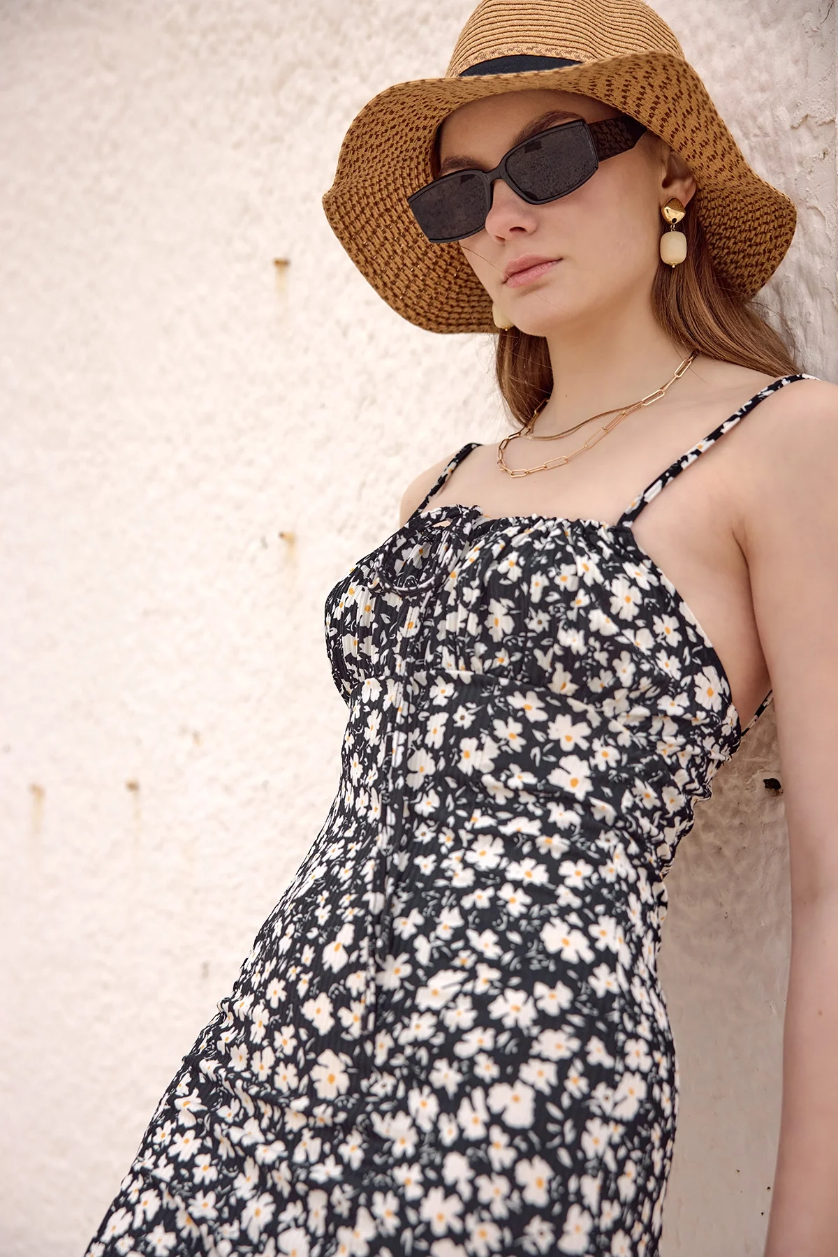 Kadın Siyah Çiçekli Kadın Yırtmaçlı Elbise