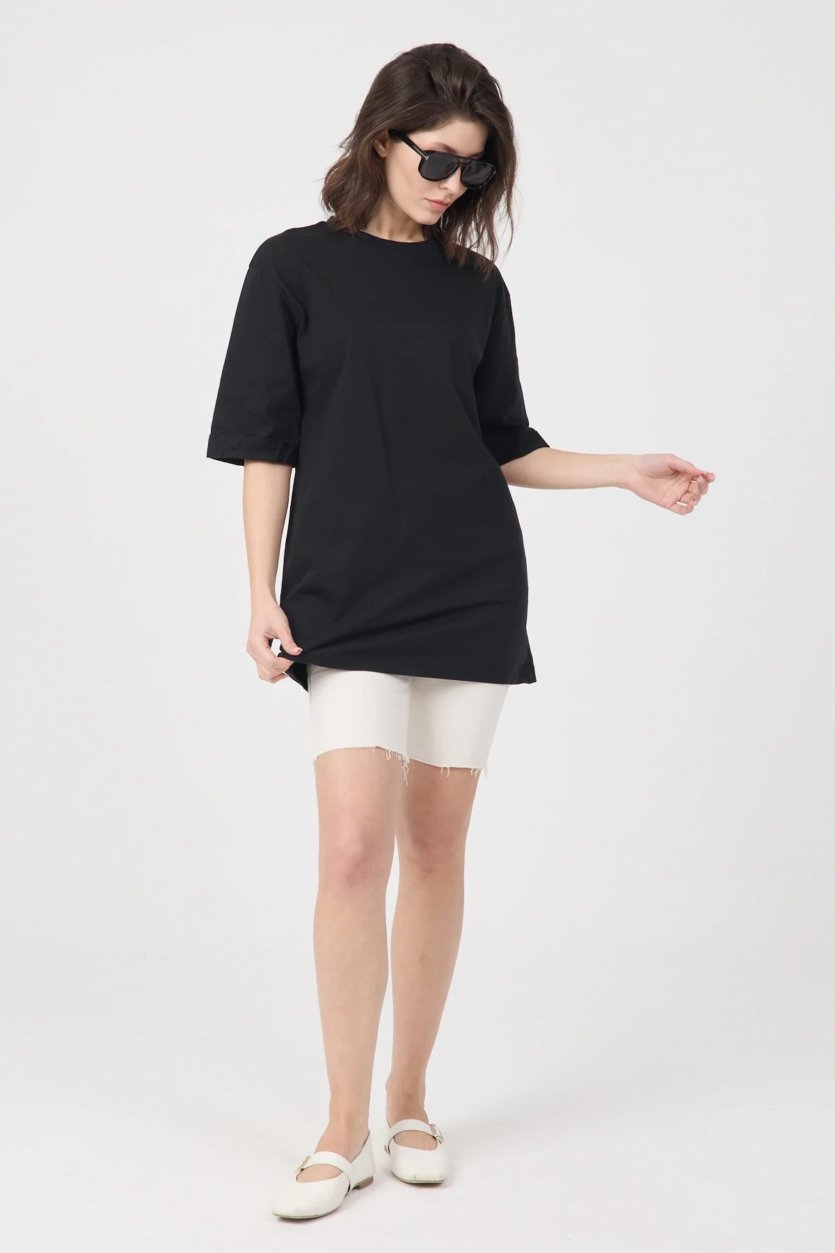 Kadın Siyah Oversize Duble Kol Bisiklet Yaka Basic Pamuklu Tişört