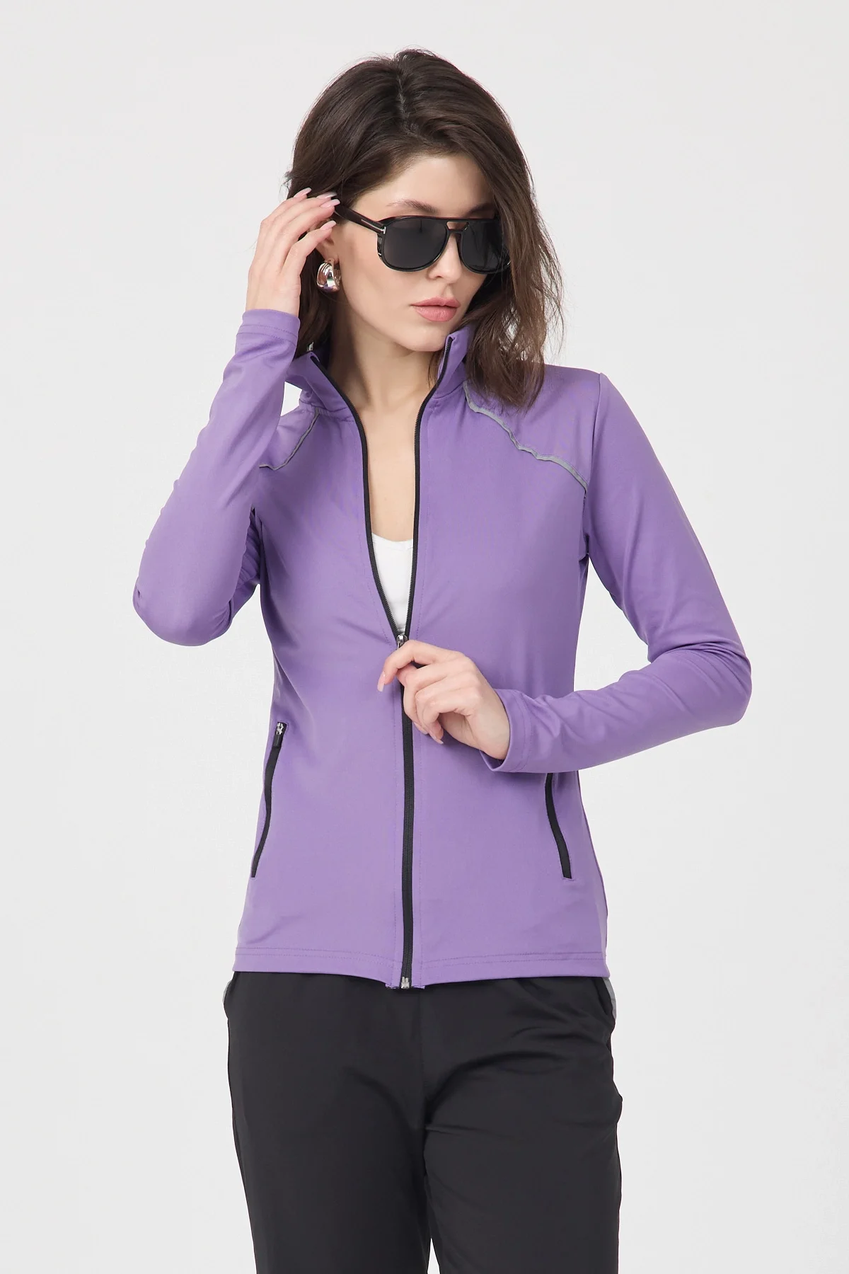 Kadın Mor Fermuarlı Dik Yaka Spor Ceket ve Siyah Jogger Alt Eşofman Takımı