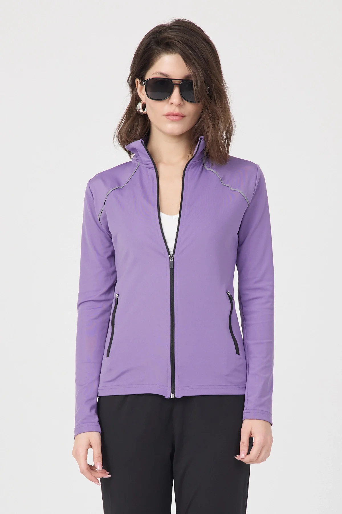 Kadın Mor Fermuarlı Dik Yaka Spor Ceket ve Siyah Jogger Alt Eşofman Takımı