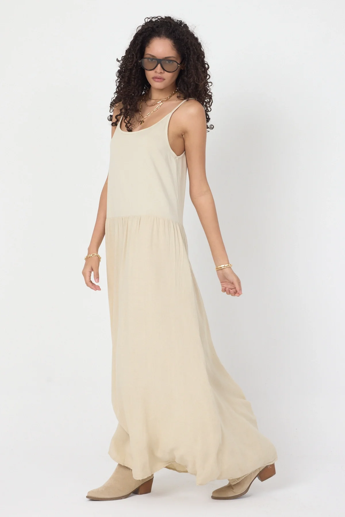 Kadın Bej İnce Askılı Pamuklu Maxi Bohem Yazlık Elbise