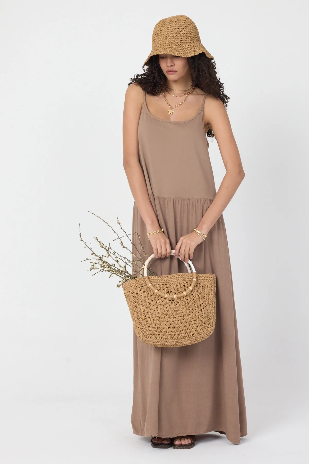 Kadın Kahverengi İnce Askılı Pamuklu Maxi Bohem Yazlık Elbise
