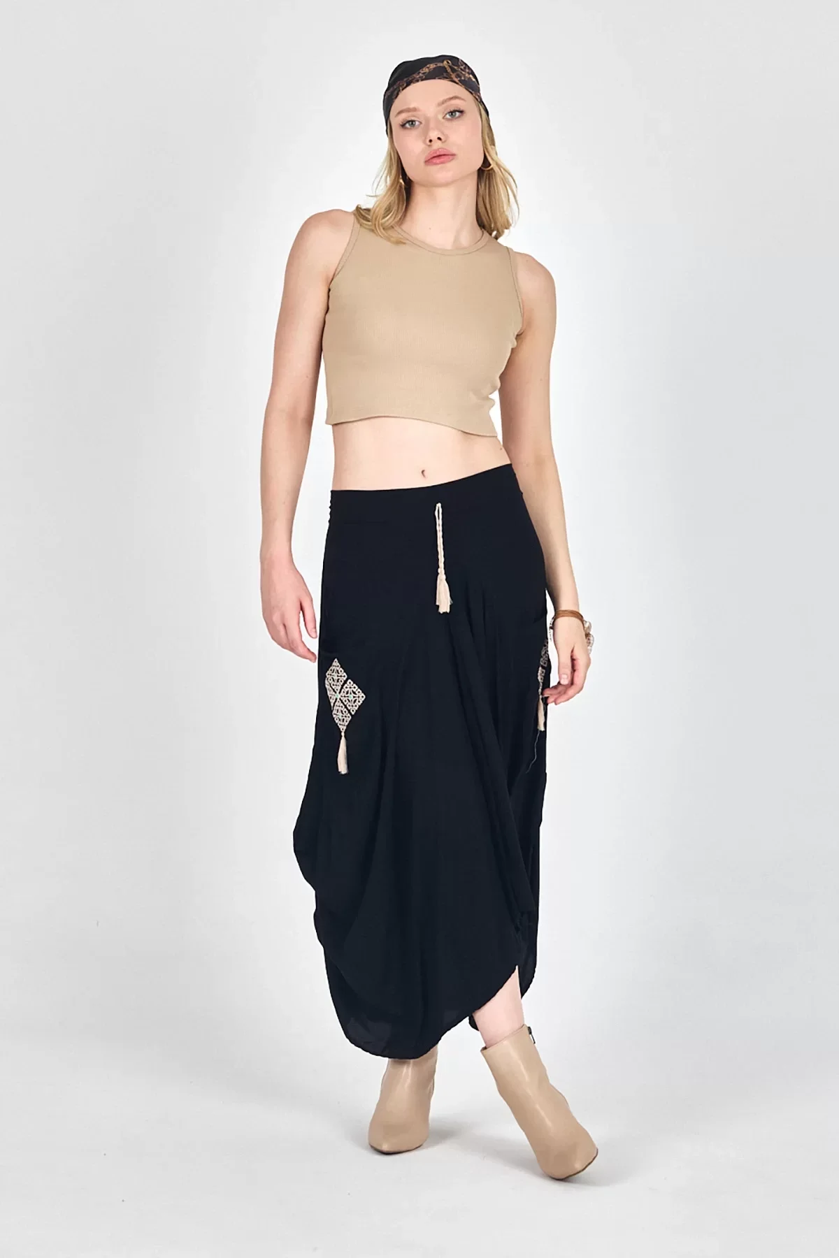 Beli Lastikli Nakış Detaylı Bağcıklı Otantik Şalvar Etek