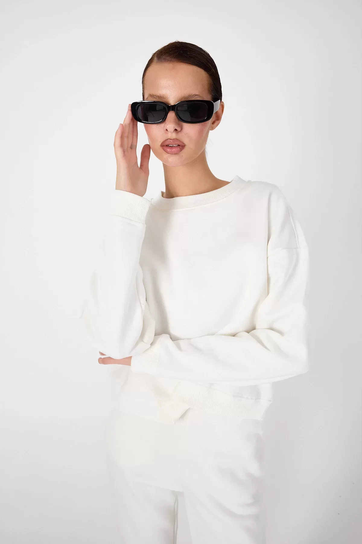 Bisiklet Yaka Sweatshirt & Beli Lastikli Jogger Eşofman Altı