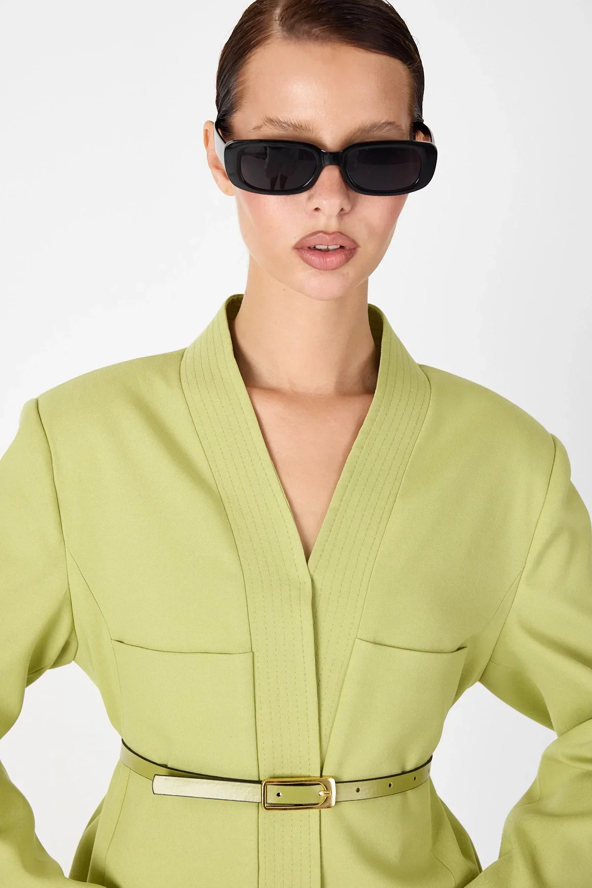 Deri Kemer Detaylı Yeşil Ceket