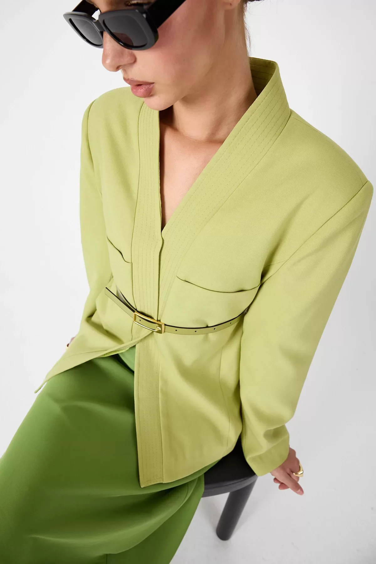 Deri Kemer Detaylı Yeşil Ceket