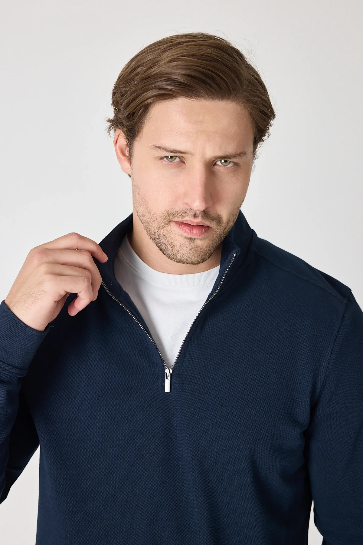 Erkek Dik Yaka Fermuarlı Sweatshirt - Lacivert