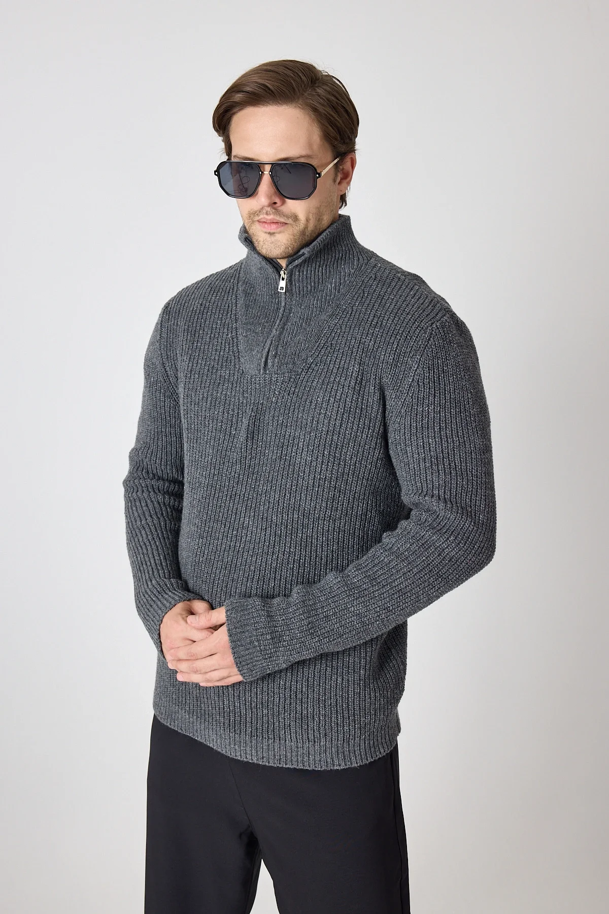 Erkek Dik Yaka Fermuarlı Triko Kazak - Antrtasit