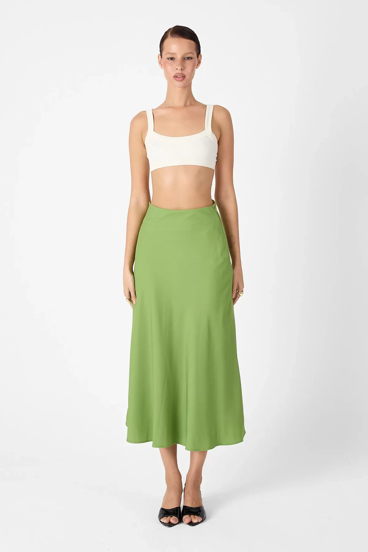 Kadın A Kesim Yarım Kiloş Saten Etek – Astarlı & Gizli Fermuarlı