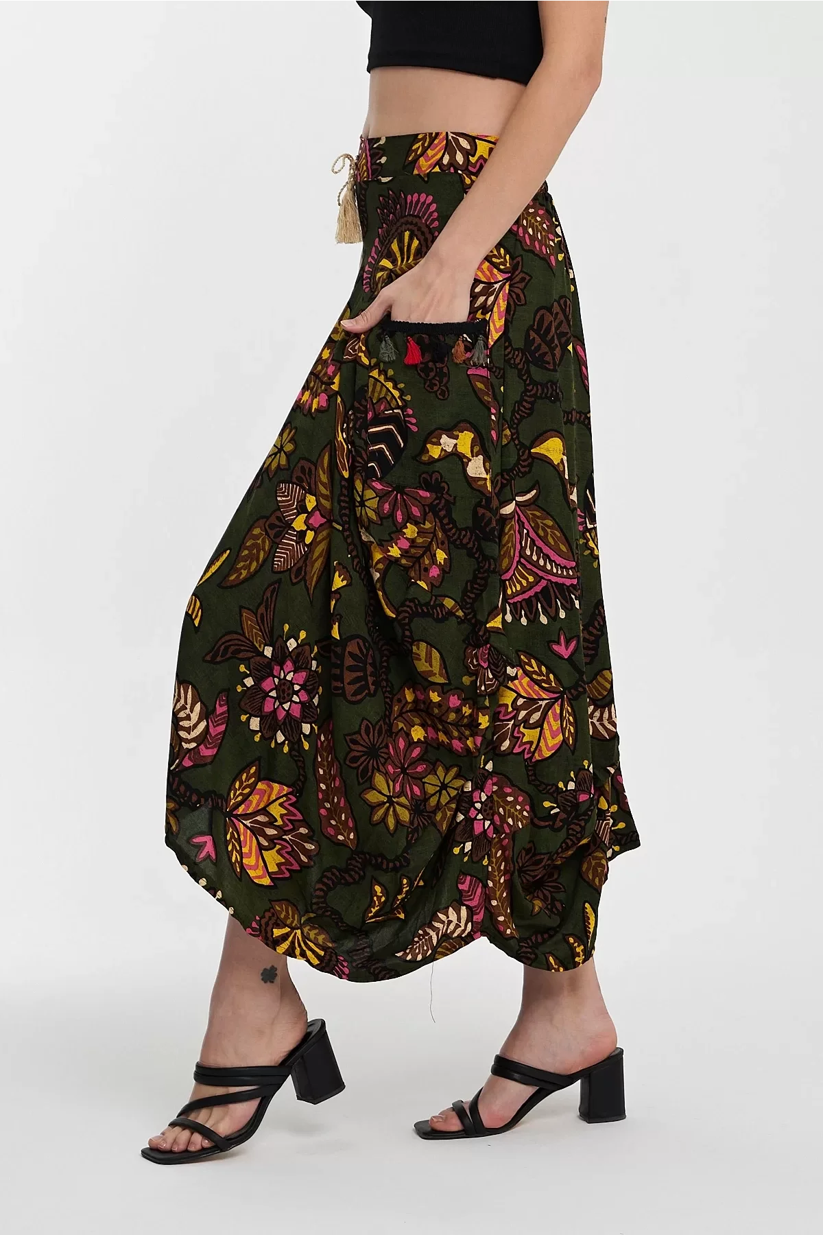 Kadın Bağcıklı Desenli Bel Kısmı Lastikli Otantik Etek