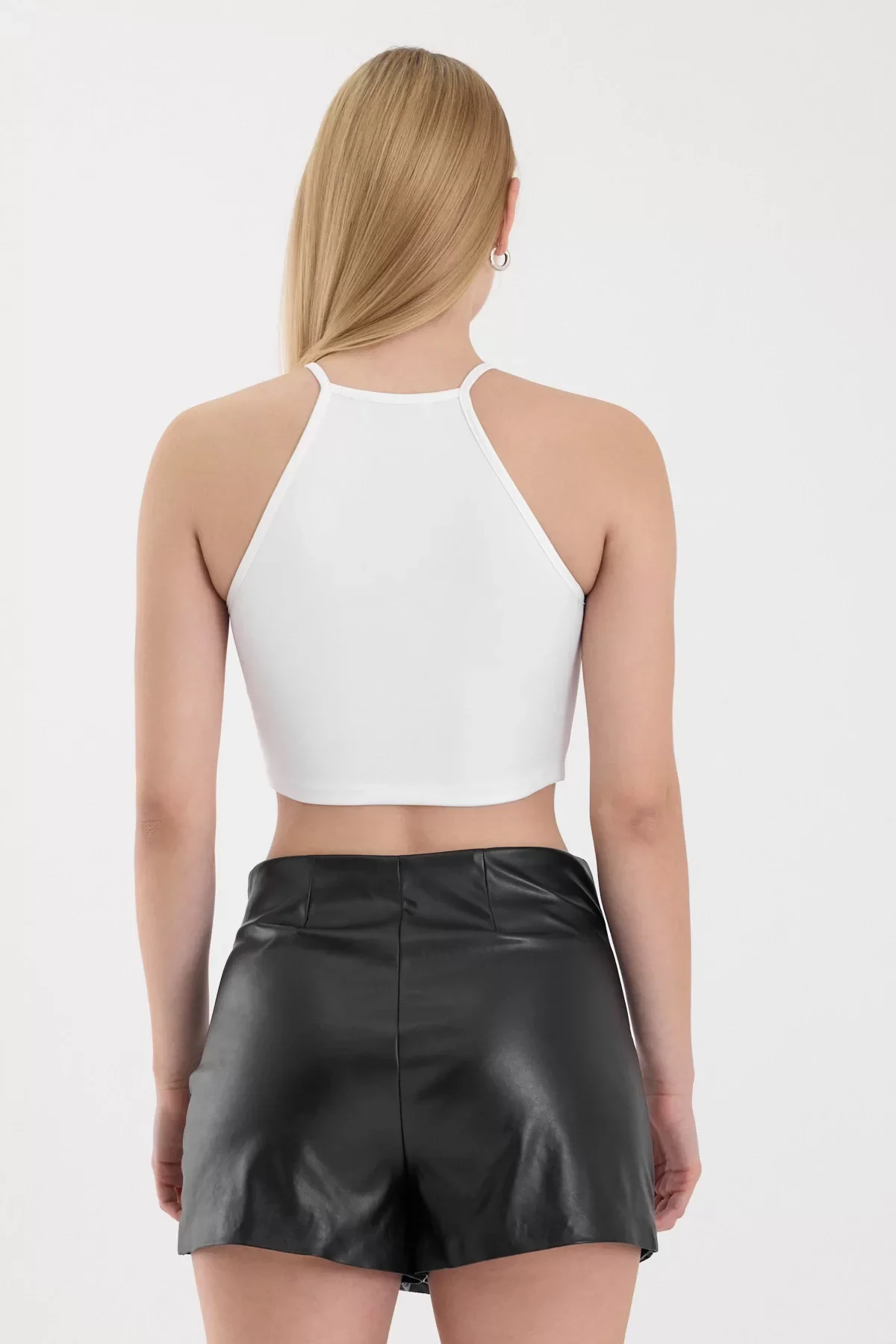 Kadın Beyaz Bisiklet Yaka Crop Top BLZ-00187