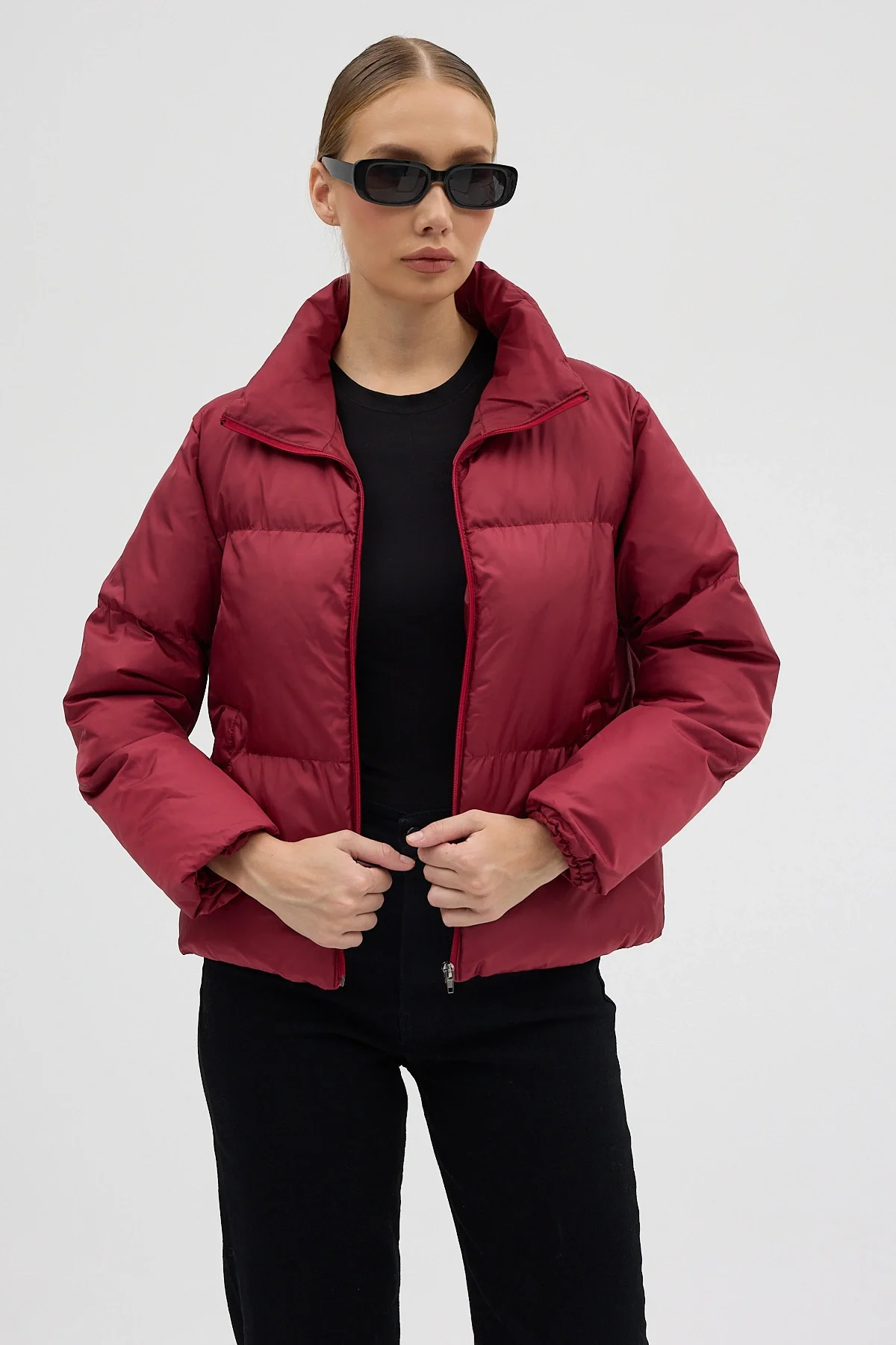 Kadın Bordo Fermuarlı Astarlı Kısa Şişme Mont