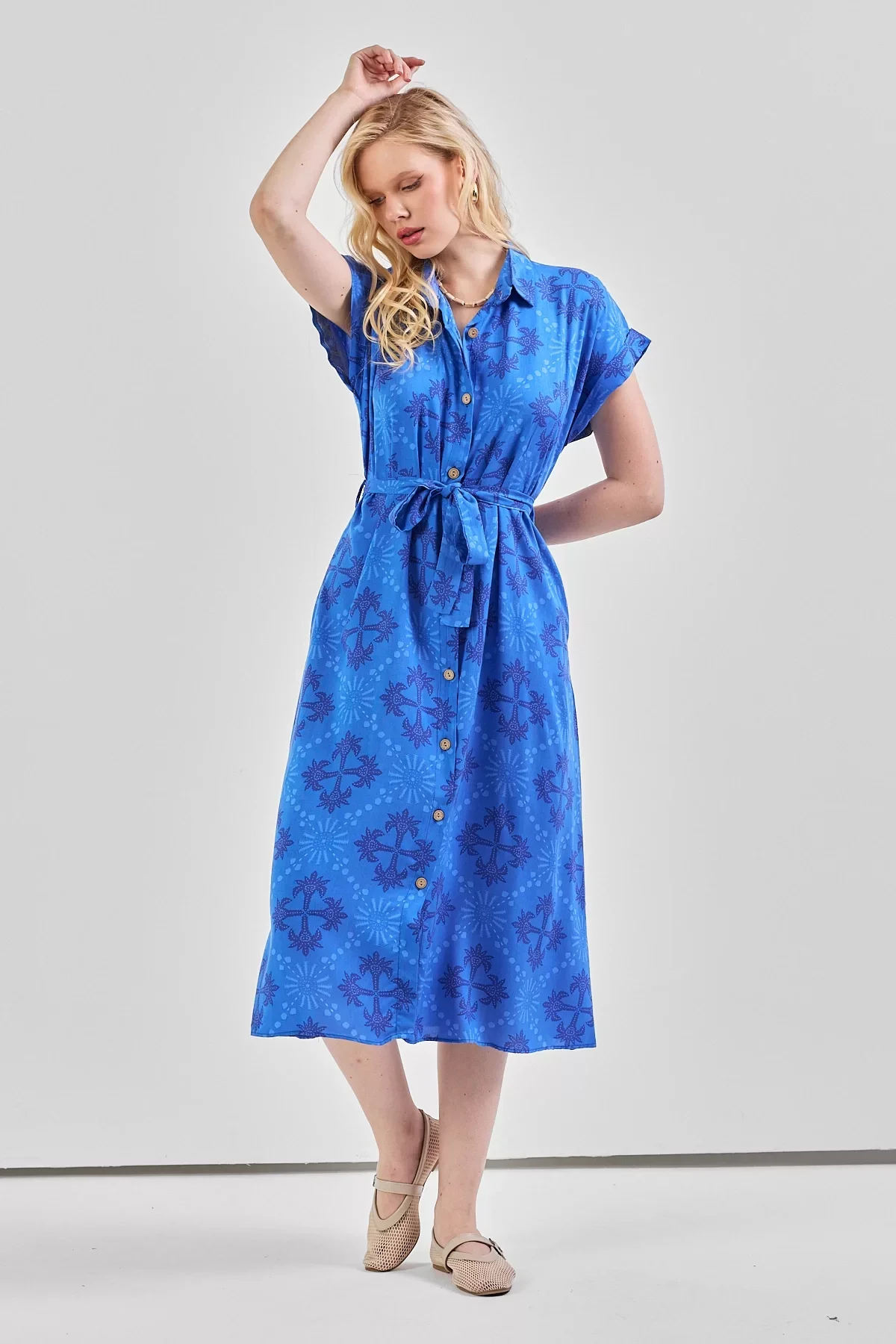 Kadın Desenli Kuşak Detaylı Gömlek Elbise Saks Mavi