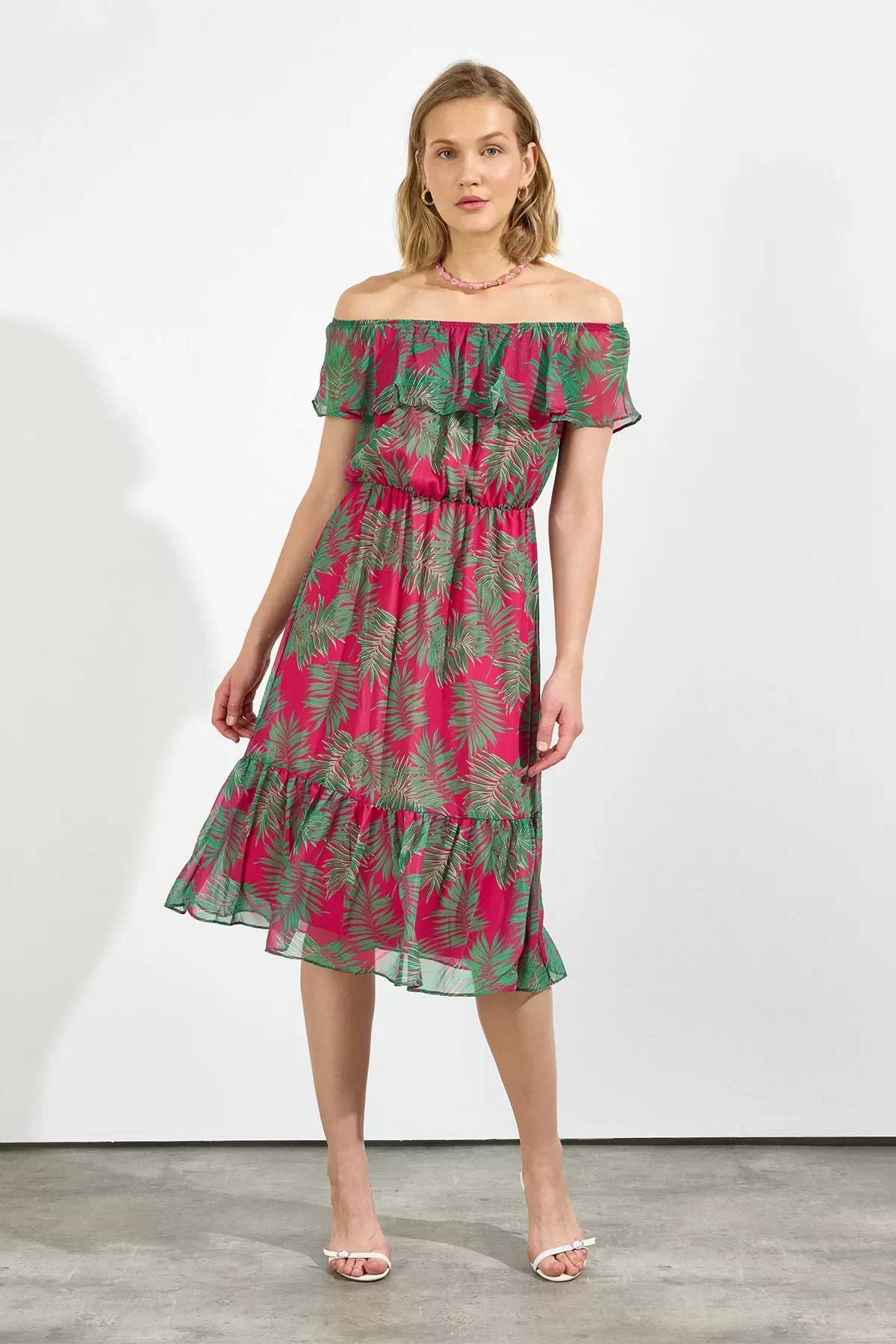 Kadın Desenli Madonna Yaka Midi Şifon Elbise 4448 115