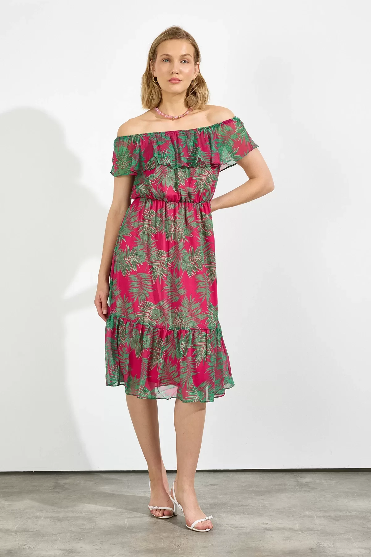 Kadın Desenli Madonna Yaka Midi Şifon Elbise 4448 115