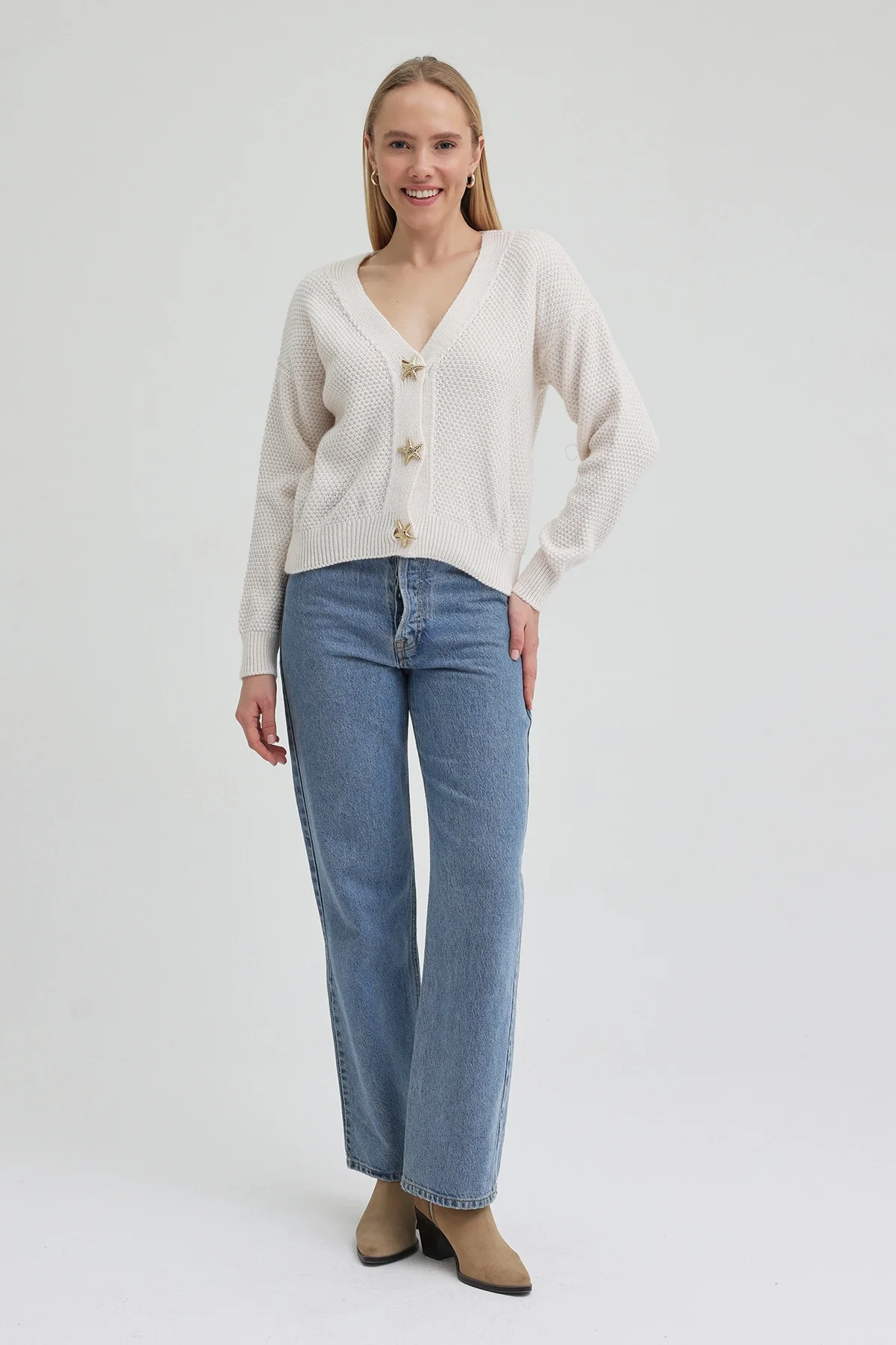 Kadın Gold Deniz Yıldızı Düğmeli Yumuşak Triko Hırka Ekru